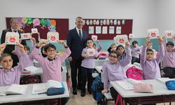 Sultangazi Belediyesi'nden 45 bin öğrenciye eğitsel zeka gelişim oyunu hediye edildi