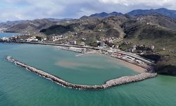 Türkiye’nin en büyük balıkçı barınağının inşaatı Giresun'da sürüyor