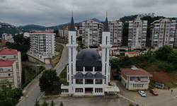 Kiliseye benzetildiği için inşaatı duran cami 18 yıl sonra bitirildi