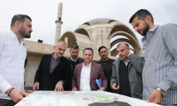 Başkan Çiftçi, kent meydanındaki çalışmaları inceledi
