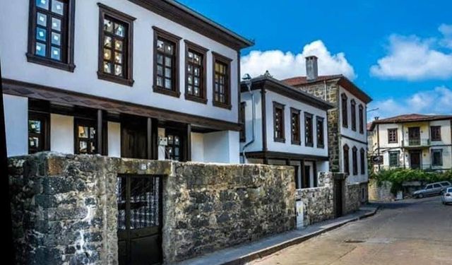 Tarihi Zeytinlik Semti’ndeki restorasyonun son etabı tamamlandı