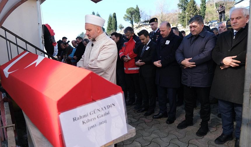 Kıbrıs Gazisi, Giresun’da son yolculuğuna uğurlandı